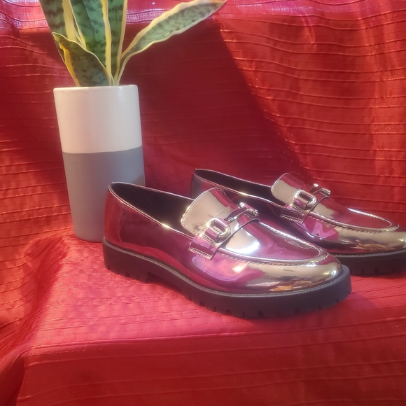 Bandolino Shoes - Bandolino Shiny Silver Loafers